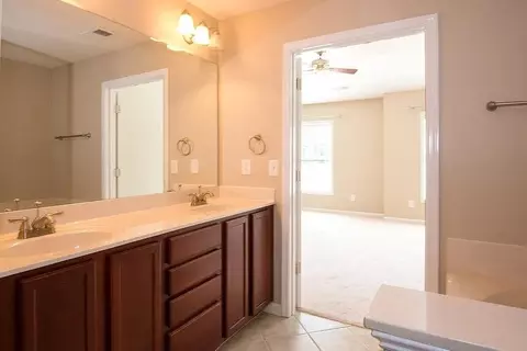 Undisclosed, Woodstock, GA 30189