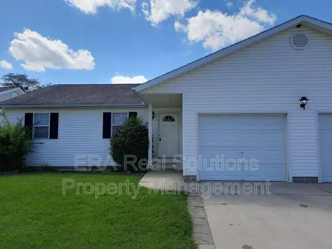 1072 N West St, Hillsboro, OH 45133