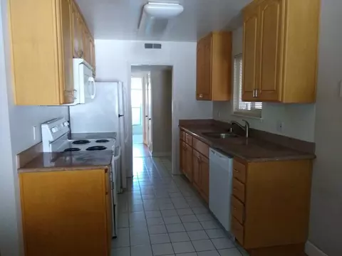 1300 Montecito Ave #4, Mountain View, CA 94043