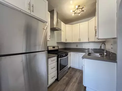636 Chestnut Ave, Long Beach, CA 90802