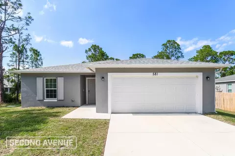 581 Hallmark St SE, Palm Bay, FL 32909