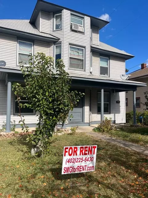 2212 F St, Omaha, NE 68107