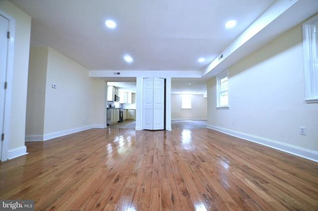 744 W Providence Rd, Aldan, PA 19018