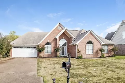 13116 Claybourne Cv, Olive Branch, MS 38654