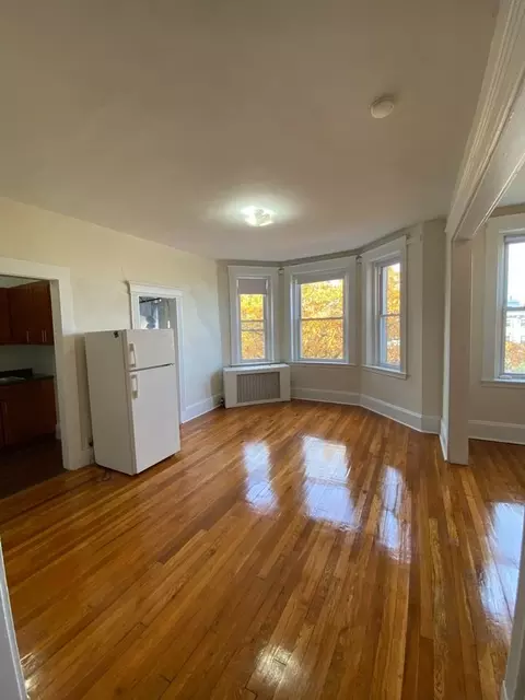 1346 Commonwealth Ave, Boston, MA 02134