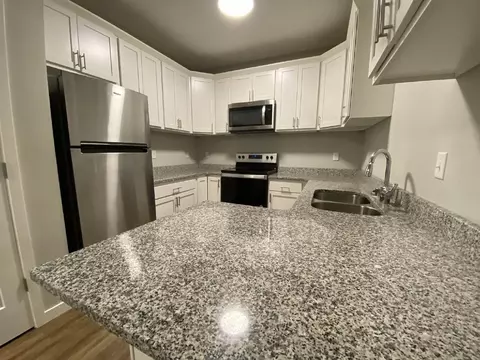 2916 30th Ave S #C, Minneapolis, MN 55406