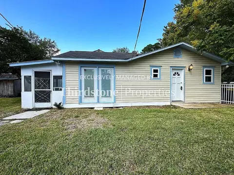 2965 Armstrong St #B, Jacksonville, FL 32218