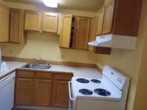17422 52nd Ave W #5, Lynnwood, WA 98037