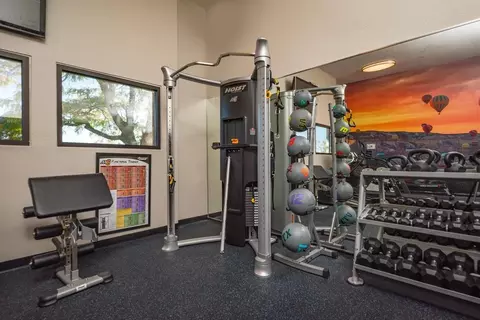 4816 Mcmahon Blvd NW, Albuquerque, NM 87114