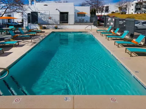 4816 Mcmahon Blvd NW, Albuquerque, NM 87114