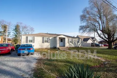 4155 Country Ln, Brownsburg, IN 46112
