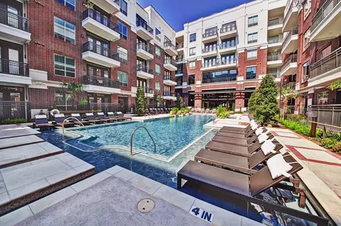101 Detering St #A2-15, Houston, TX 77007