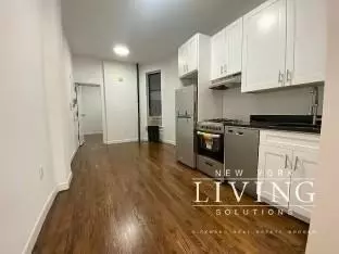 229 E 10th St #1, New York, NY 10003