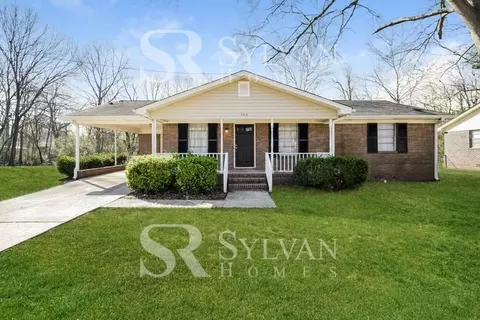 200 Opal Ave, Hueytown, AL 35023