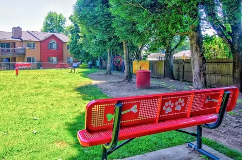 3181 NE 23rd St, Gresham, OR 97030