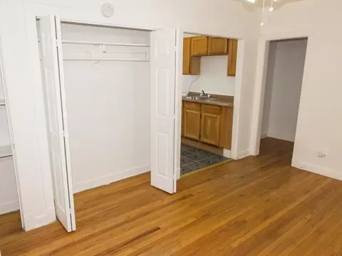 4600 N Beacon St #4604-1E, Chicago, IL 60640