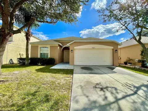18417 Meadow Blossom Ln, Tampa, FL 33647