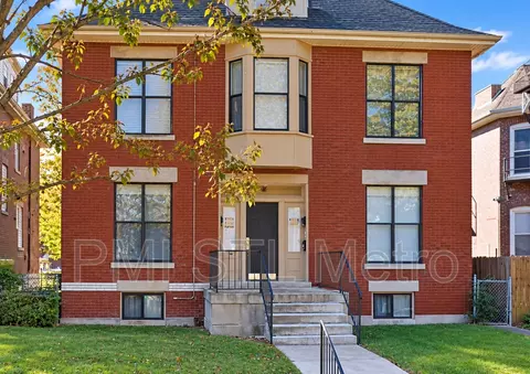5206 Vernon Ave #2W, Saint Louis, MO 63113