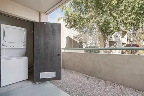 8310 W Mcdonald Dr, Scottsdale, AZ 85250