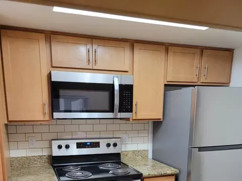 8310 W Mcdonald Dr, Scottsdale, AZ 85250