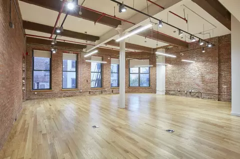 179 Franklin St #3, New York, NY 10013