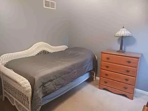 14408 W 123rd Ter #B, Olathe, KS 66062