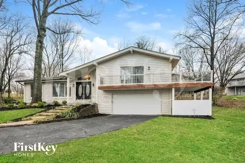 7 Saint Valery Ct, Lake Saint Louis, MO 63367