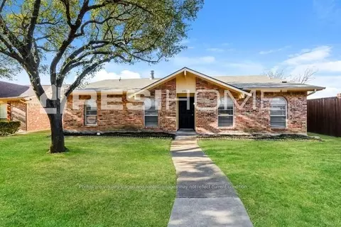 2917 Rolling Hills Dr, Carrollton, TX 75007