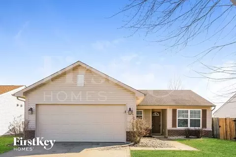 6209 Long River Ln, Indianapolis, IN 46221