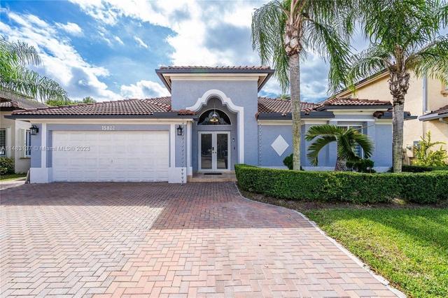 15822 SW 140th St, Country Walk, FL 33196