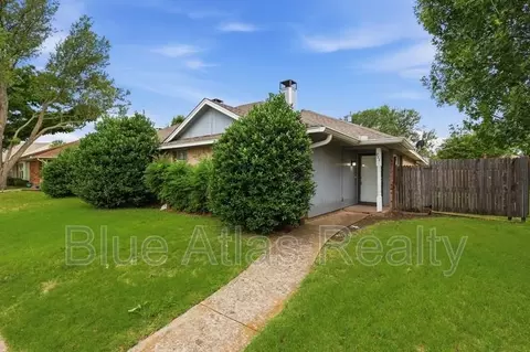 711 Penn Pl, Cedar Hill, TX 75104