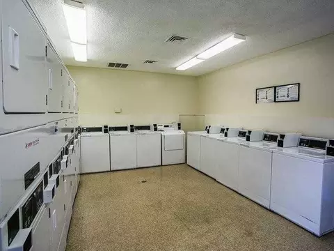 5055 Jeffreys St, Las Vegas, NV 89119