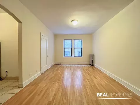 4851 N Damen Ave #304, Chicago, IL 60625