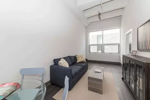 820 S Michigan Ave, Chicago, IL 60605