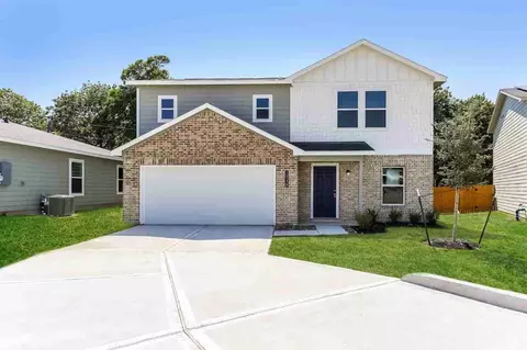 13027 S Green Wing Cir, Willis, TX 77318