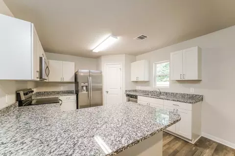 15668 Del Norte Dr, Conroe, TX 77306 photo 6