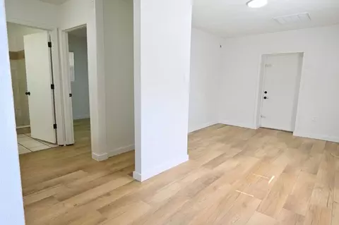 2354 11th St S UNIT B, Saint Petersburg, FL 33705