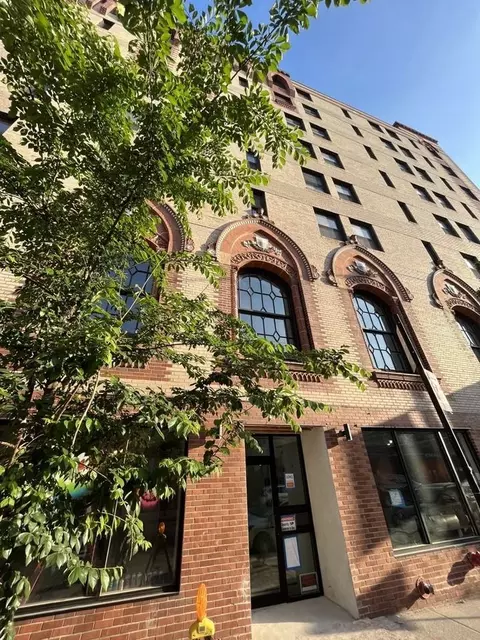 1049 W Lawrence Ave #606, Chicago, IL 60640