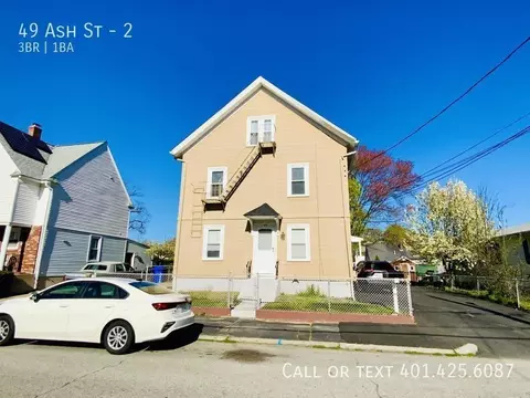 49 Ash St #2, Pawtucket, RI 02860