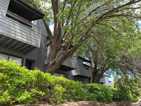 7727 S Yale Ave, Tulsa, OK 74136