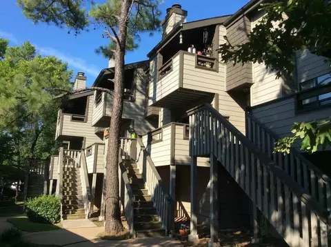 7727 S Yale Ave, Tulsa, OK 74136