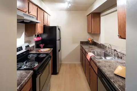 7727 S Yale Ave, Tulsa, OK 74136