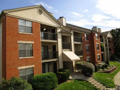 420 Redding Rd, Lexington, KY 40517
