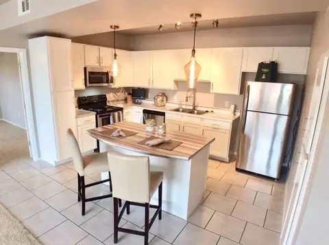 15400 Crown At Lone Oak Rd, Edmond, OK 73013