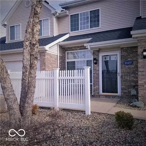 11437 Enclave Blvd #1, Fishers, IN 46038
