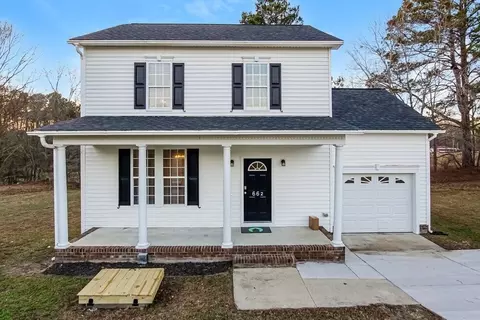 662 Landing View Dr, Wendell, NC 27591