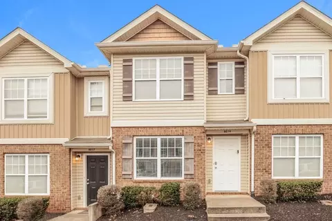 8039 Logan Dr, La Vergne, TN 37086
