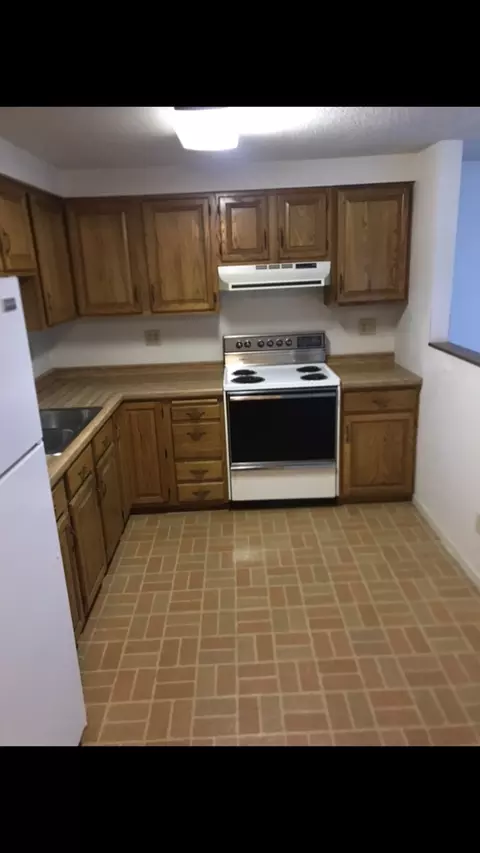 7124 Progress Rd #12, Centerville, MN 55038