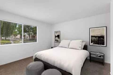 5350 N Brawley Ave, Fresno, CA 93722