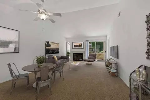 5350 N Brawley Ave, Fresno, CA 93722